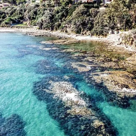 Villa Smeraldo Private Access To The Sea And Pool
