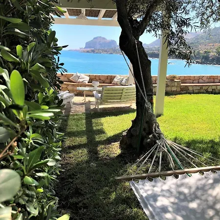 Smeraldo Private Access To The Sea And Pool