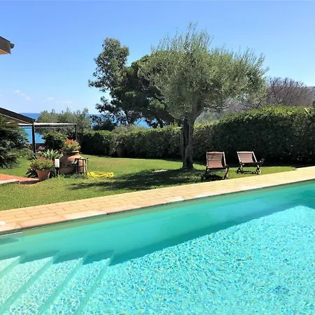 Villa Smeraldo Private Access To The Sea And Pool