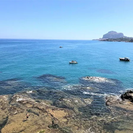 Smeraldo Private Access To The Sea And Pool *