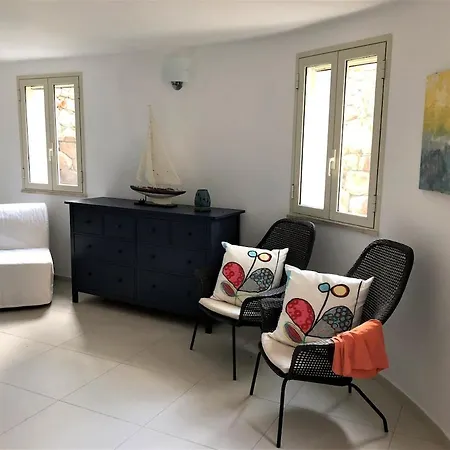 Smeraldo Private Access To The Sea And Pool Villa Cefalù